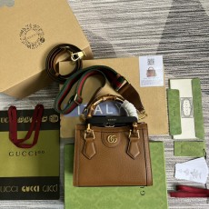 구찌 GUCCI 다이아나 미니 토트백