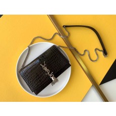 세인트로랑 YSL 페일 블러쉬 케이트 테슬 체인 크로스백