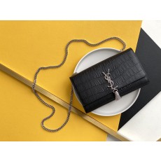 세인트로랑 YSL 크로커다일 테슬 케이트 숄더백