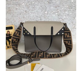 펜디 FENDI 스트랩 토트 백